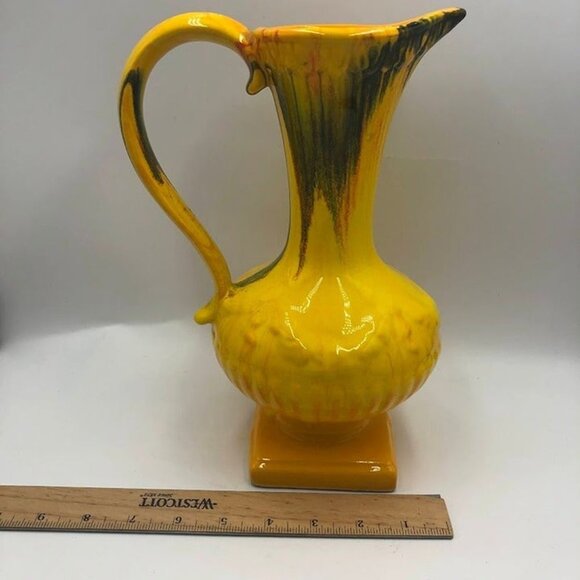 Vintage Yellow Ceramic Pottery Decorative Only Pitcher Drip Design Tabletop - Picture 8 of 12